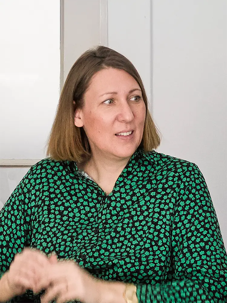 Porträt von Jutta Neuenhahn