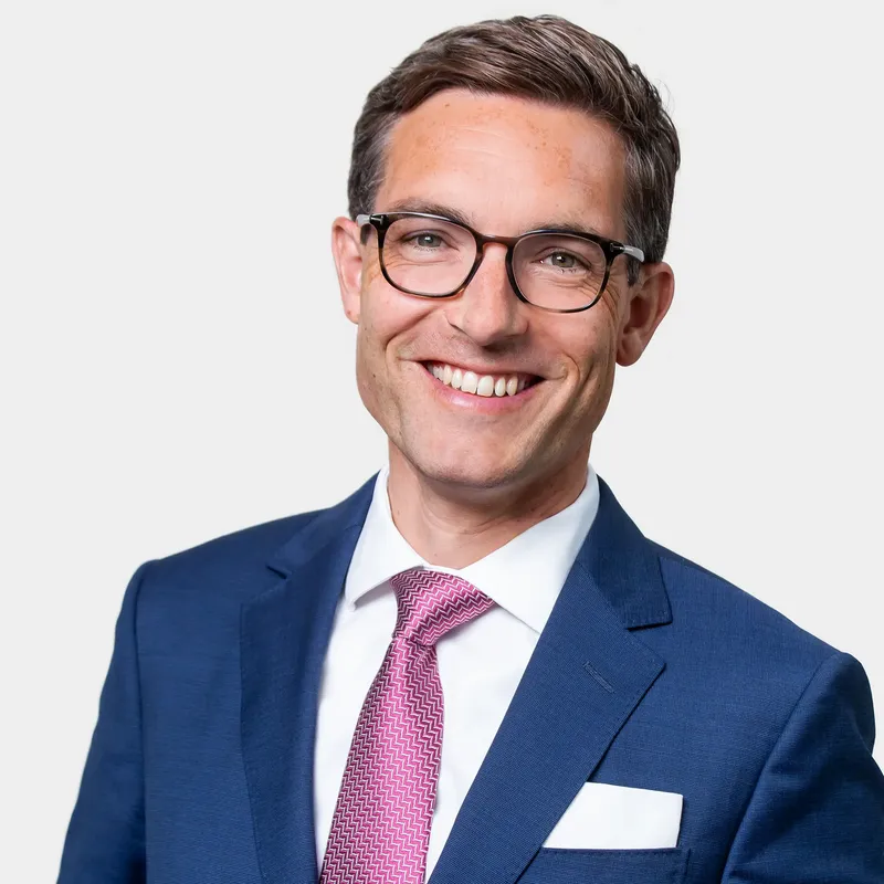 Portraitfoto von Dr. Daniel Kendziur